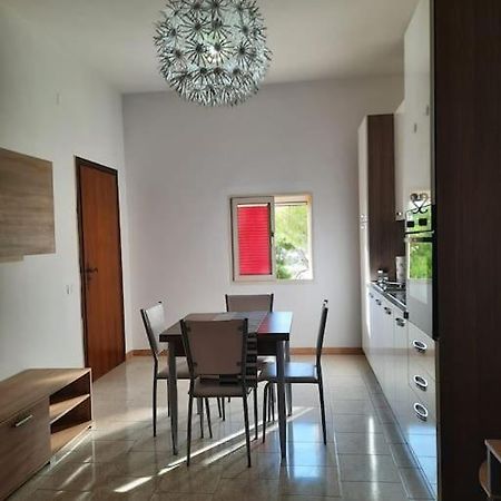 Appartamento In Villa Con Pineta Leporano Esterno foto